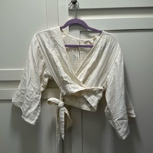 Billabong cropped long sleeve top